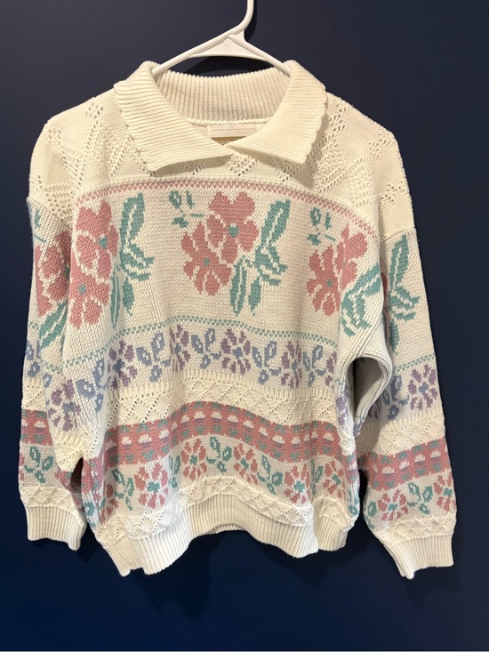 Season Ticket Sweaters - Vintage Season Ticket Cream Floral Collared Knit Sweater - Women's